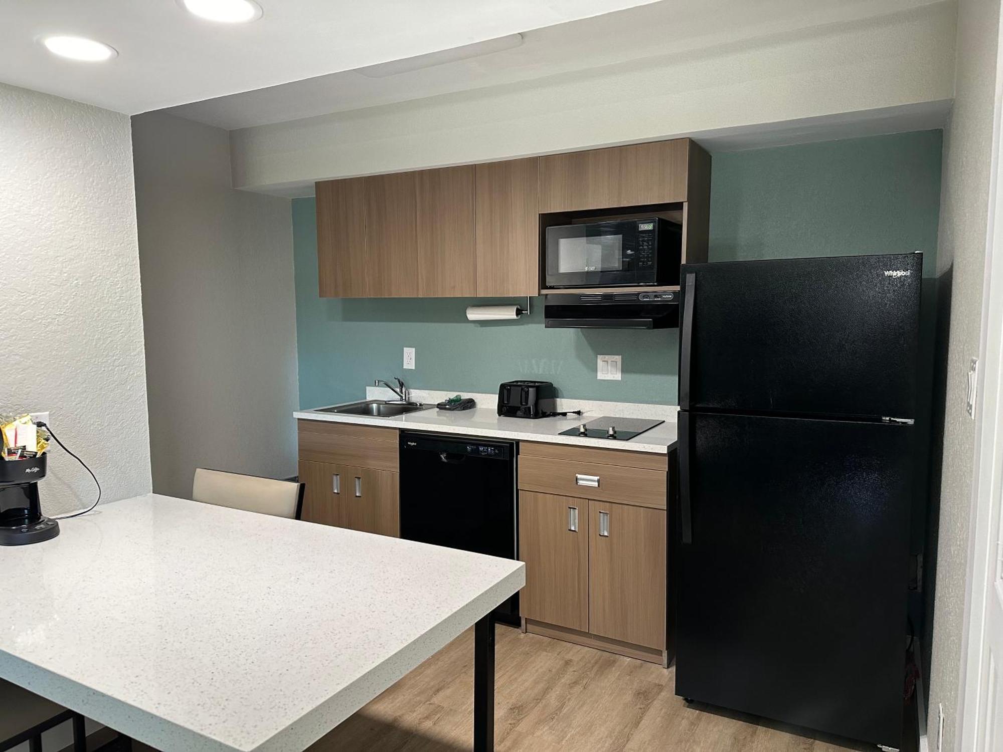 Mainstay Suites Springfield South - Battlefield Rd Bagian luar foto
