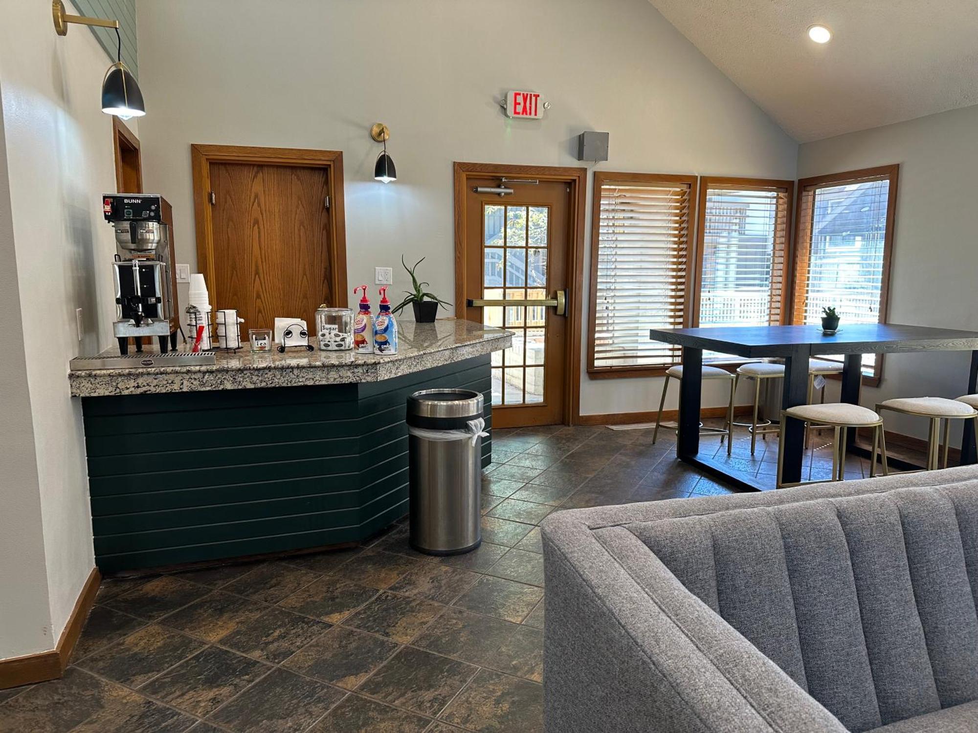 Mainstay Suites Springfield South - Battlefield Rd Bagian luar foto