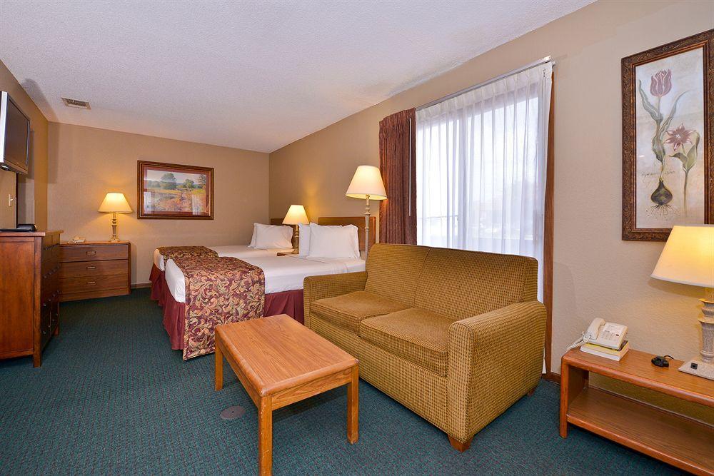 Mainstay Suites Springfield South - Battlefield Rd Bagian luar foto