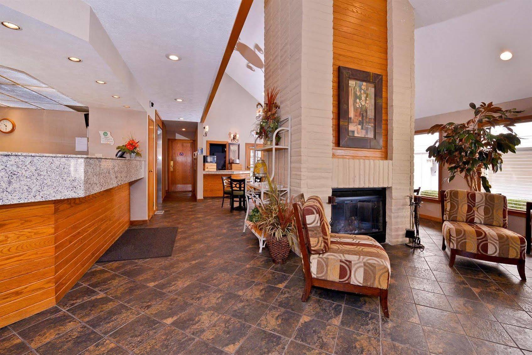 Mainstay Suites Springfield South - Battlefield Rd Bagian luar foto